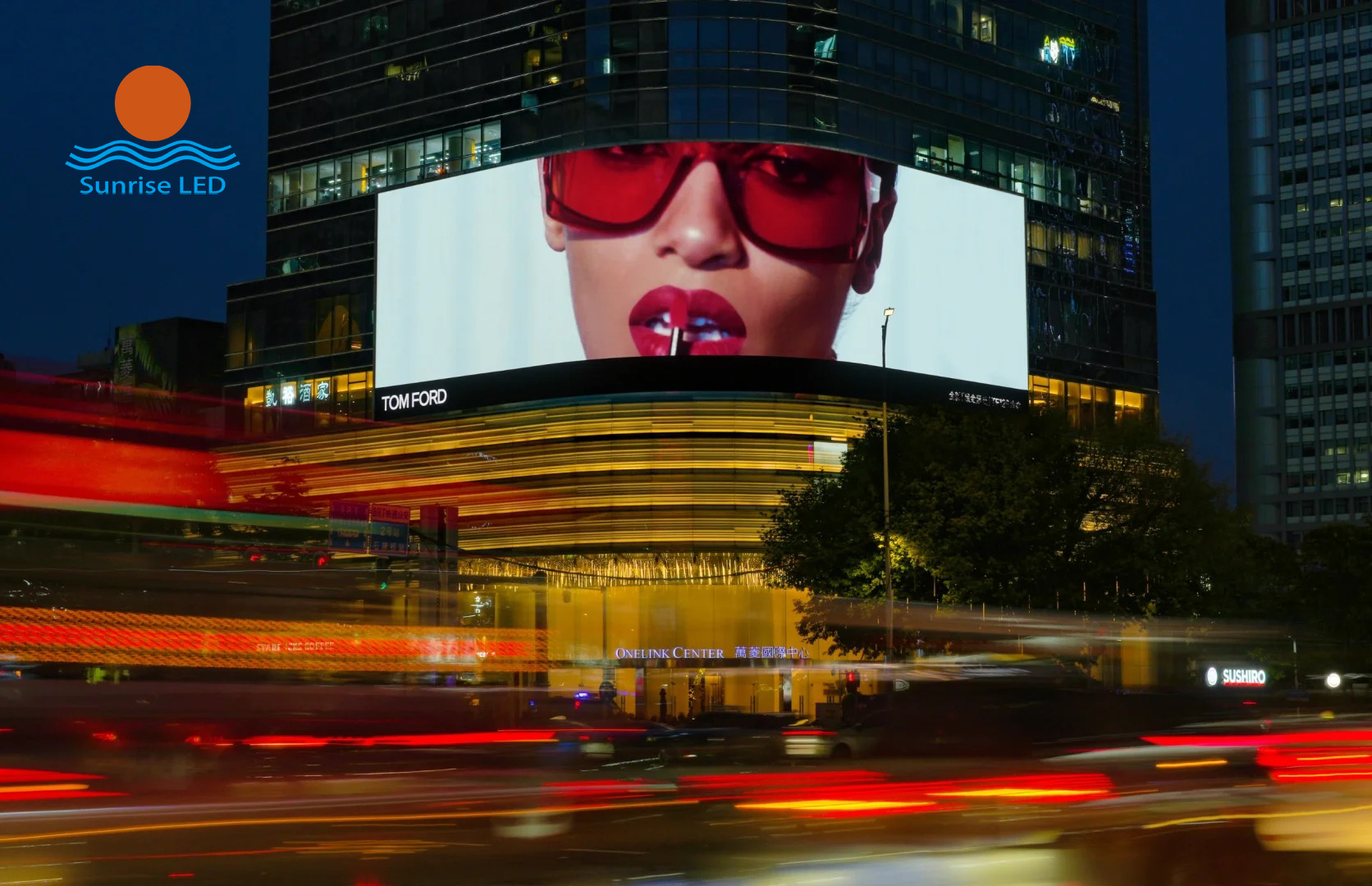 Advantages of LED large screens in business districts